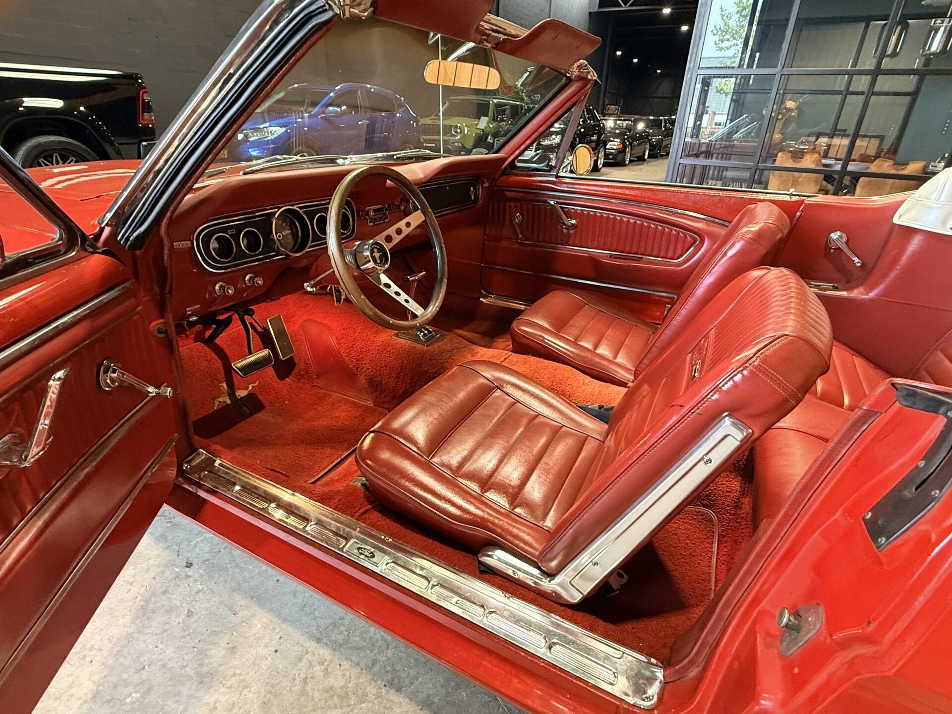 Ford Mustang Convertible 289 V8 Automaat. vvfffvf, foto 12