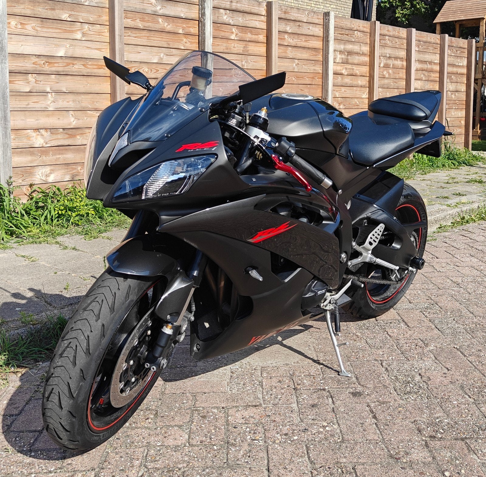 Yamaha YZF-R6 + vele extra's, 4 cilinders, Motorrijbewijs A, Gebruikt, Meer dan 35 kW