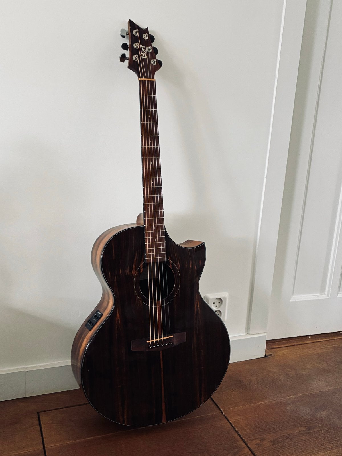 Cort NDX JE NAT Westerngitaar met element, Ophalen, Zo goed als nieuw, Western- of Steelstringgitaar, Met (piezo-)element