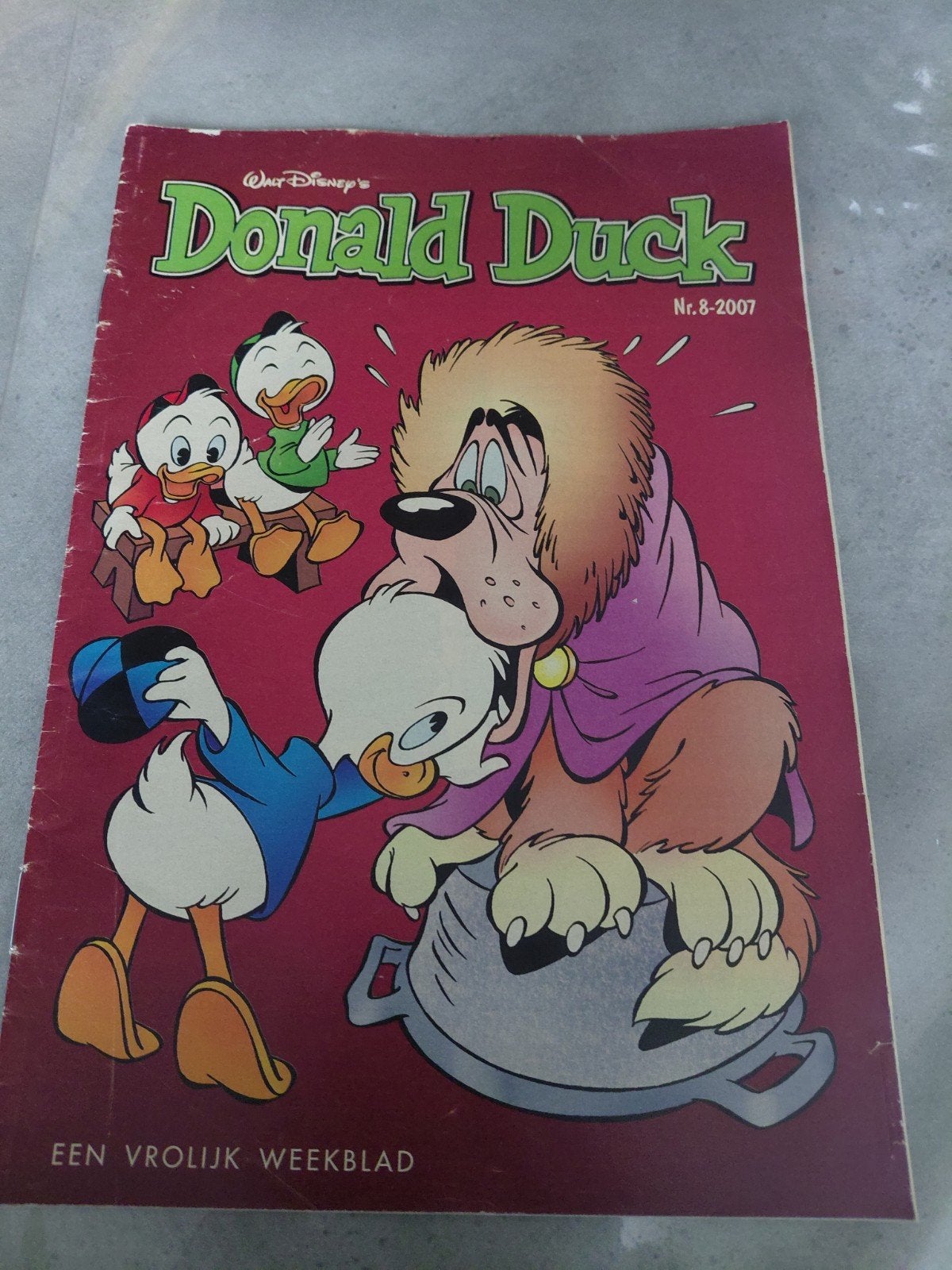 Donald Duck Nr. 8 - 2007, Boeken, Eén stripboek, Ophalen, Gelezen