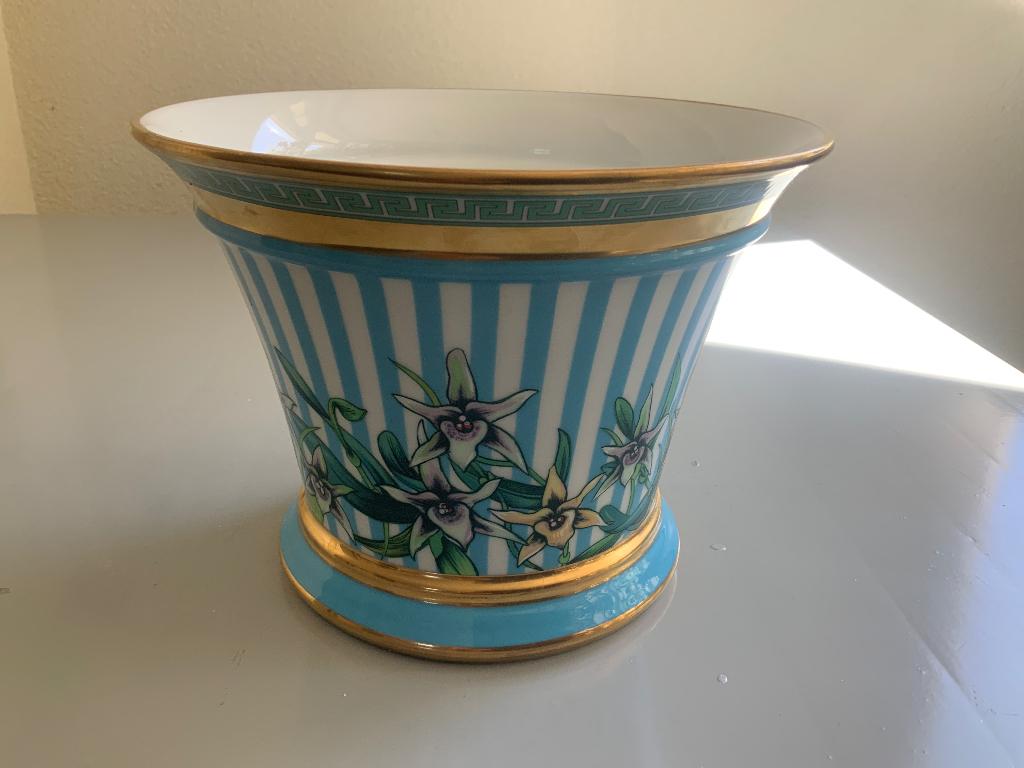 Te koop een zeldzame bloempot van het merk Versace Rosenthal, Antiek en Kunst, Ophalen of Verzenden
