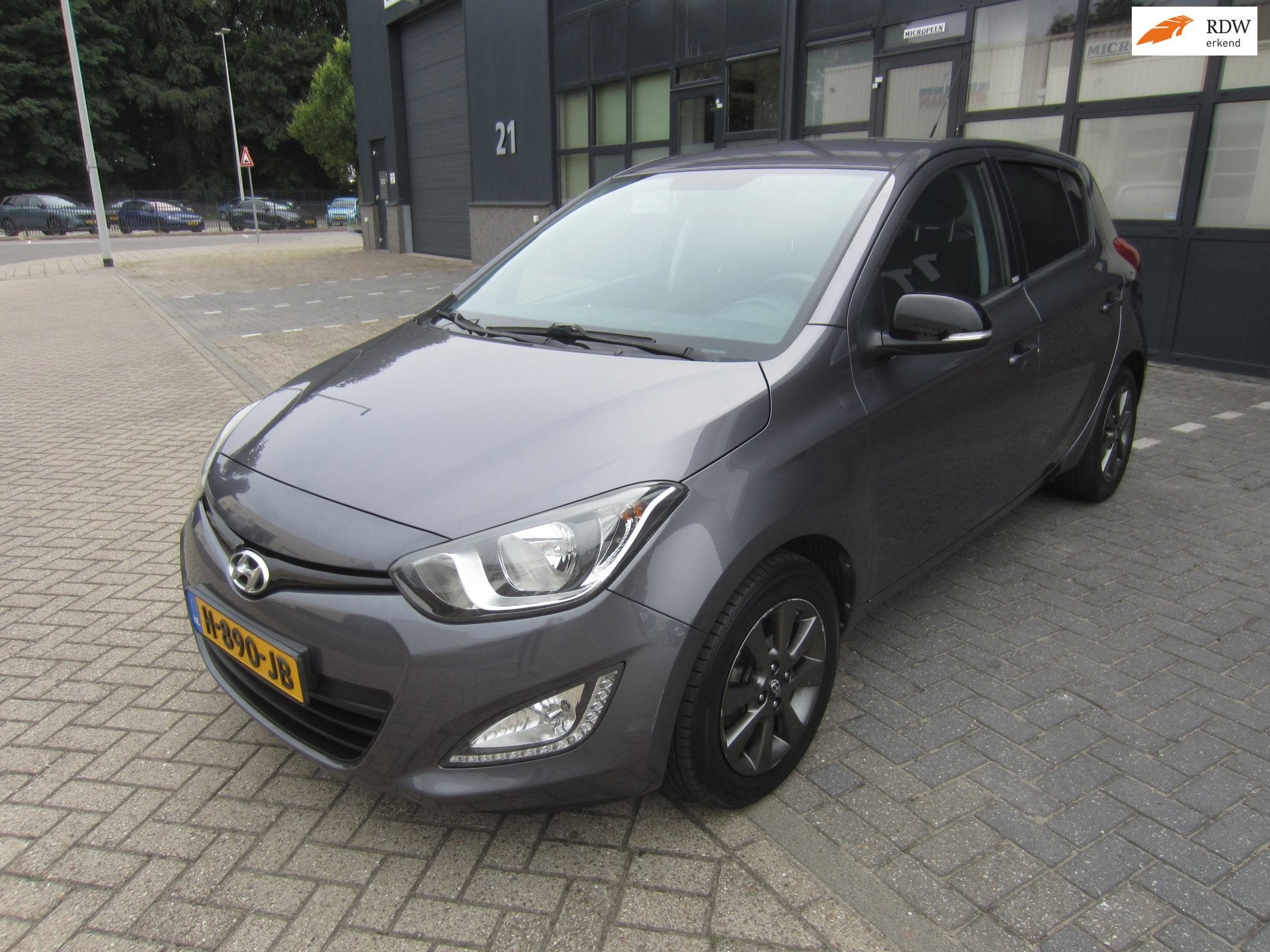 Hyundai I20 1.4i i-Motion 2015 Automaat Airco Led Cruise APK, 450 kg, Gebruikt, 4 cilinders, 1396 cc