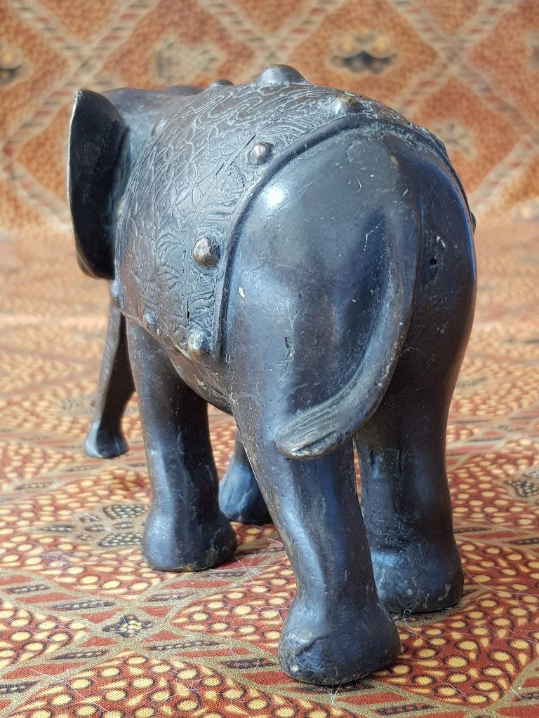 Mooi oud Oosters brons beeldje van een olifant 11,5 cm., Ophalen of Verzenden