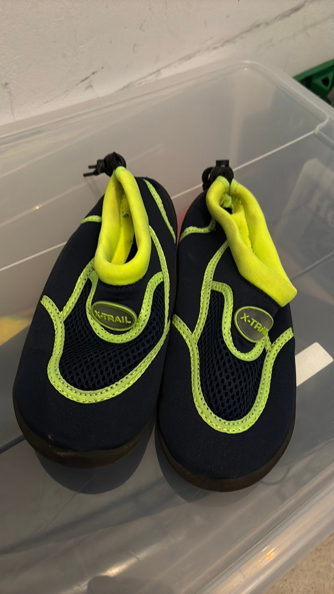 Waterschoenen maat 32, Ophalen, Zo goed als nieuw, Jongen of Meisje, Zwemschoenen