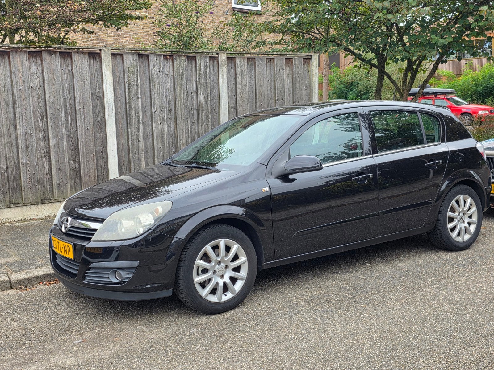 Opel Astra 1.6 16V 5D 77KW 2006 Zwart, Voorwielaandrijving, 15 km/l, 4 cilinders, 1165 kg
