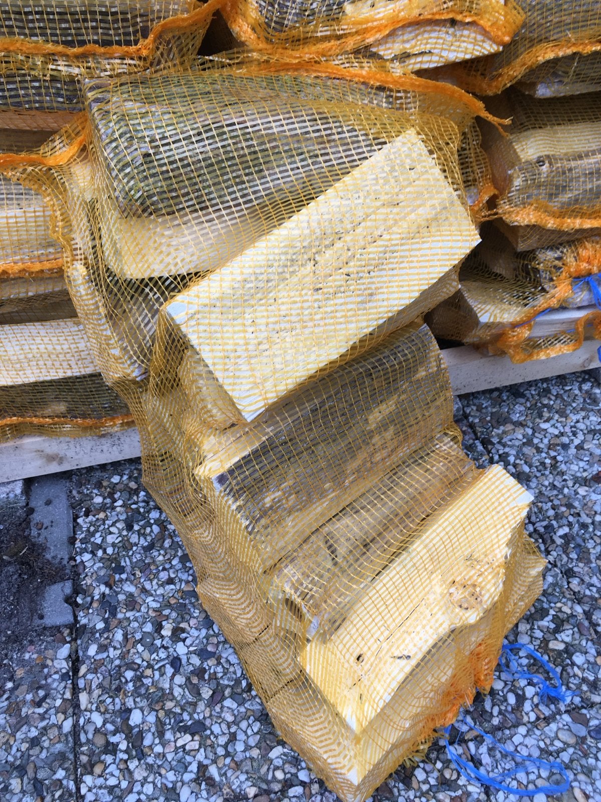 Grote zakken (50/60 ltr) haardhout te koop, Minder dan 3 m³, Ophalen, Overige houtsoorten, Blokken