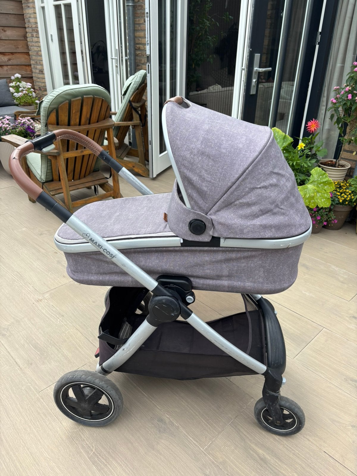 Adorra kinderwagen Maxi Cosi, Ophalen, Gebruikt, Combiwagen, Verstelbare duwstang