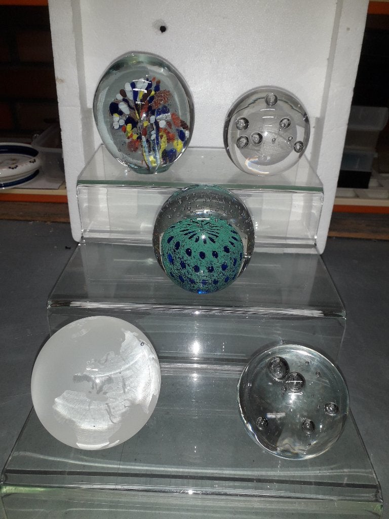 5 VERSCHILLENDE GLAZEN OBJECT BOLLEN ( per stuk 5 EURO ), Ophalen of Verzenden