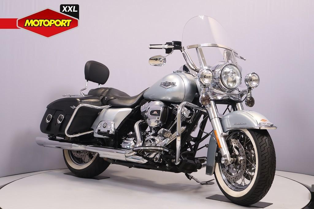 Harley-Davidson ROAD KING CLASSIC (bj 2014), H-DCUSTOMERSERVICE@Harley-Davidson.com, Harley-Davidson Benelux, Bedrijf, Toermotor