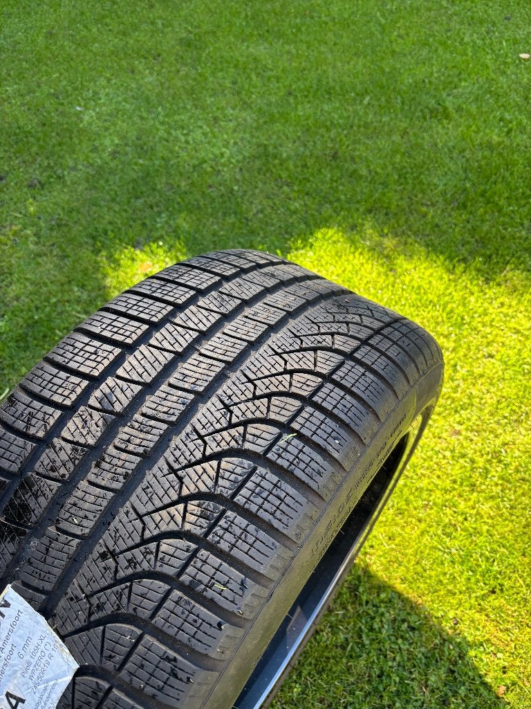 Foto 5 van Orig. 20 inch BMW (7 serie/X3) velgen + P zero winterbanden