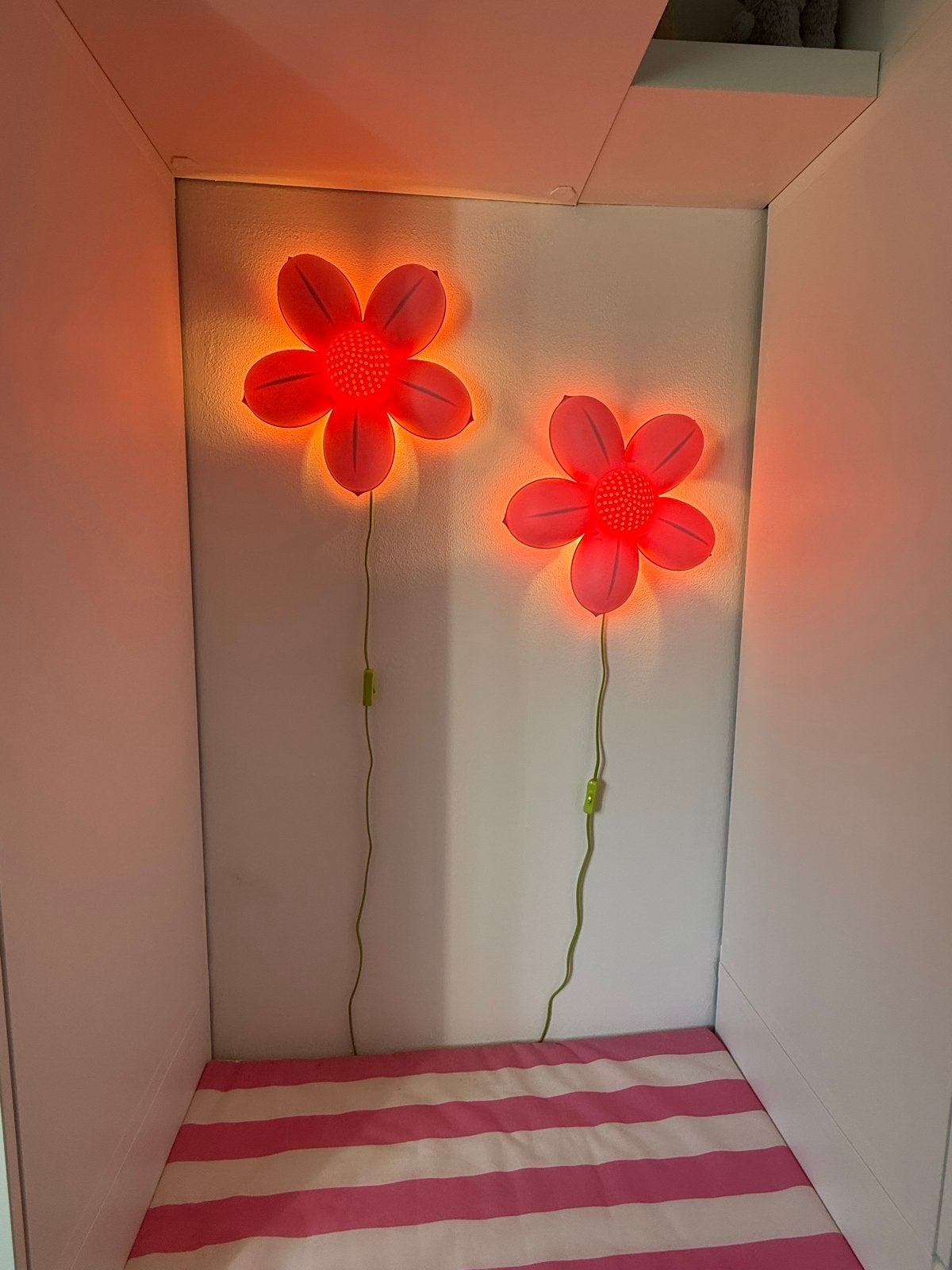 IKEA Smila Blomma wandlamp roze bloem (2 stuks), Kunststof, Gebruikt, IKEA, Roze