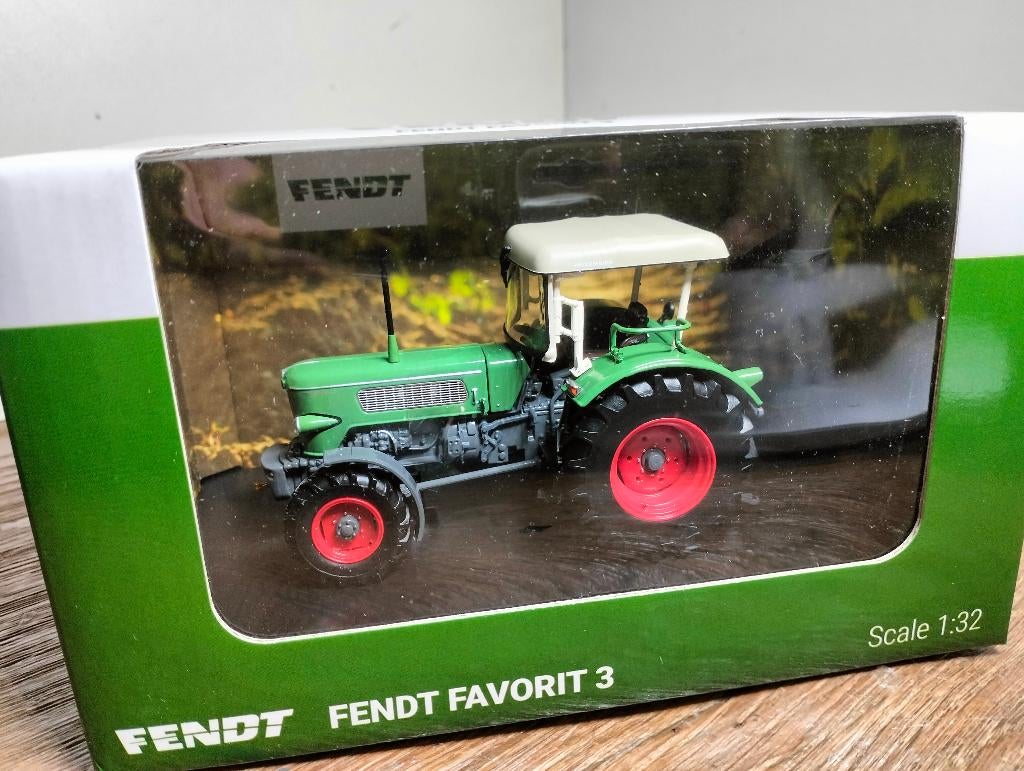 Te koop ROS Fendt Favorit 3 4-WD Fritzmeier cabine., Ophalen of Verzenden, Nieuw, Bus of Vrachtwagen, Overige merken