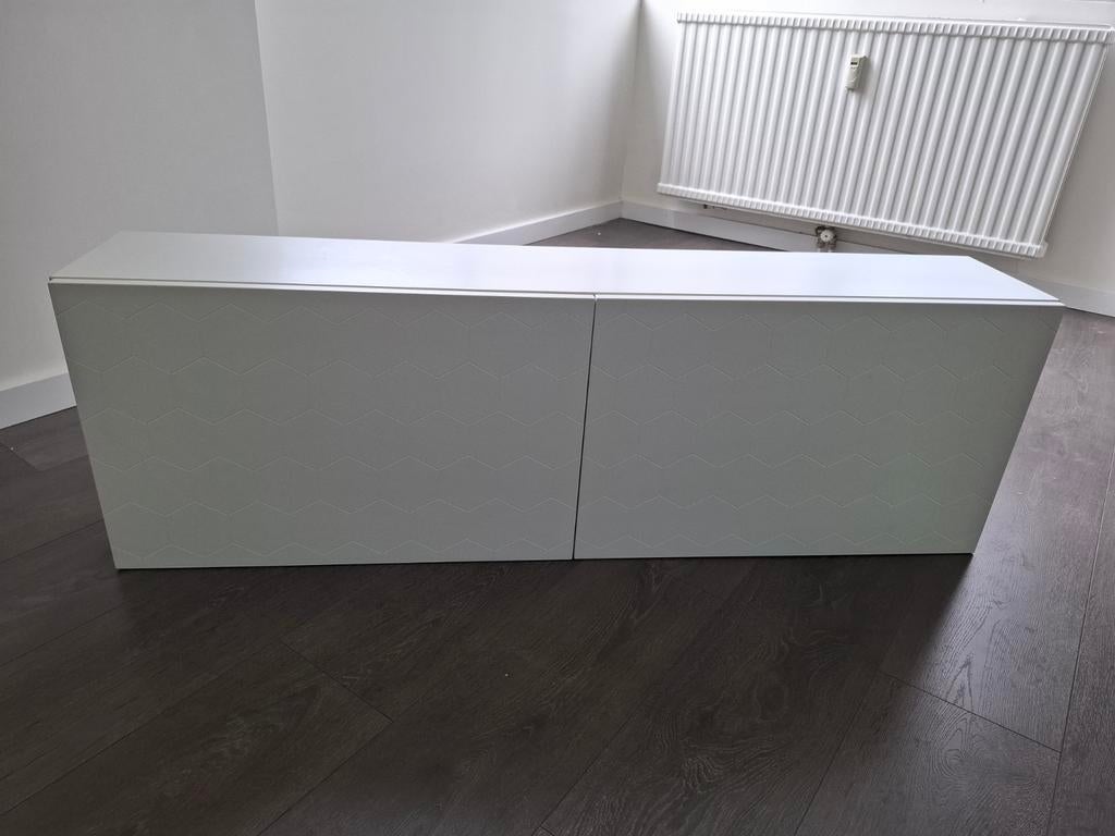 Ikea Besta tv kast met witte hexagon deurtjes, Ophalen