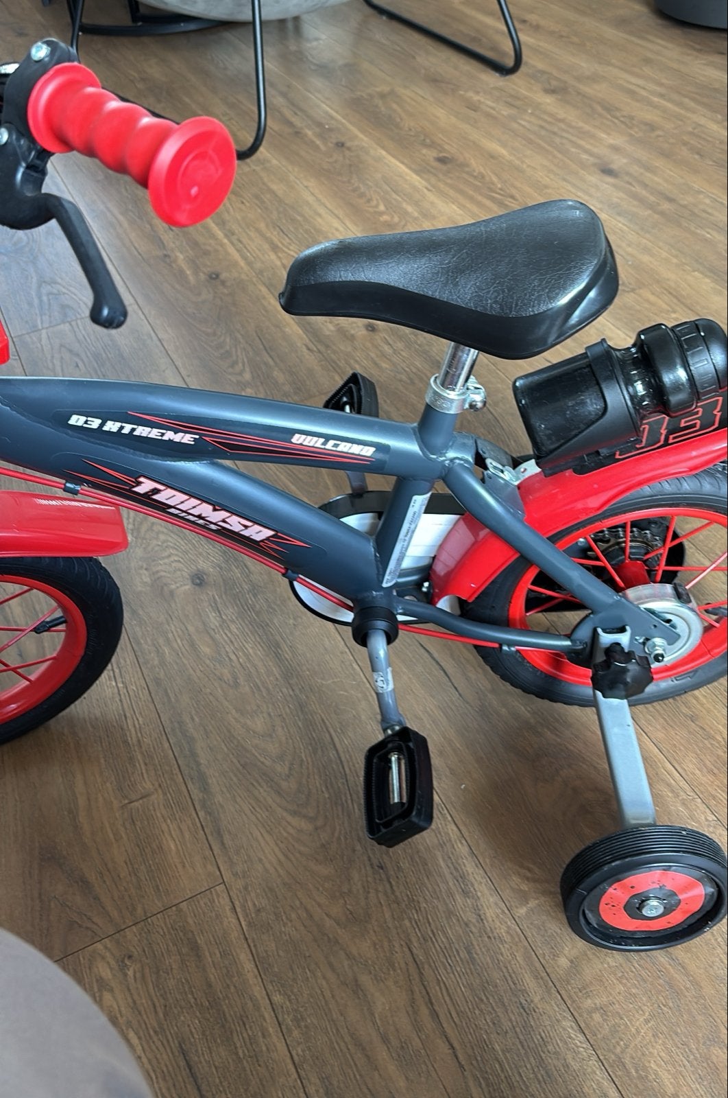 Zo goed als nieuwe Kinderfiets - Vulcano 03 Xtreme, Fietsen en Brommers, Fietsen | Kinderfietsjes, Zijwieltjes, Velgrem, Ophalen of Verzenden