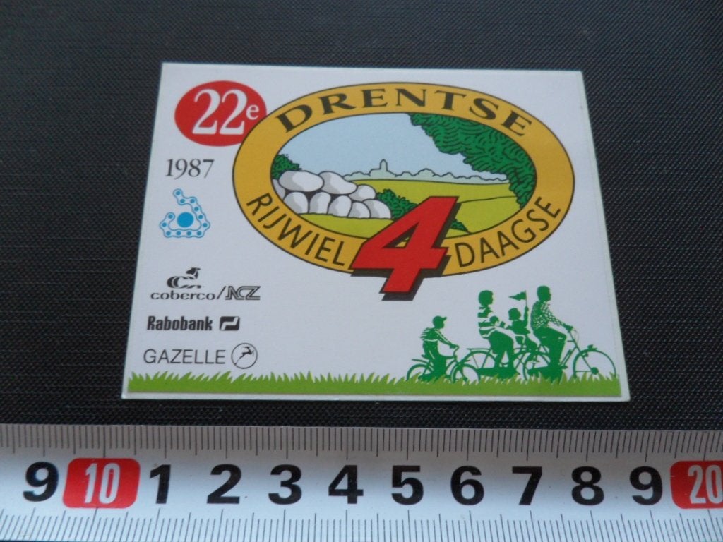 sticker 22e Drentse Rijwiel 4 daagse 1987 GAZELLE COBERCO, Verzamelen, Ophalen, Zo goed als nieuw