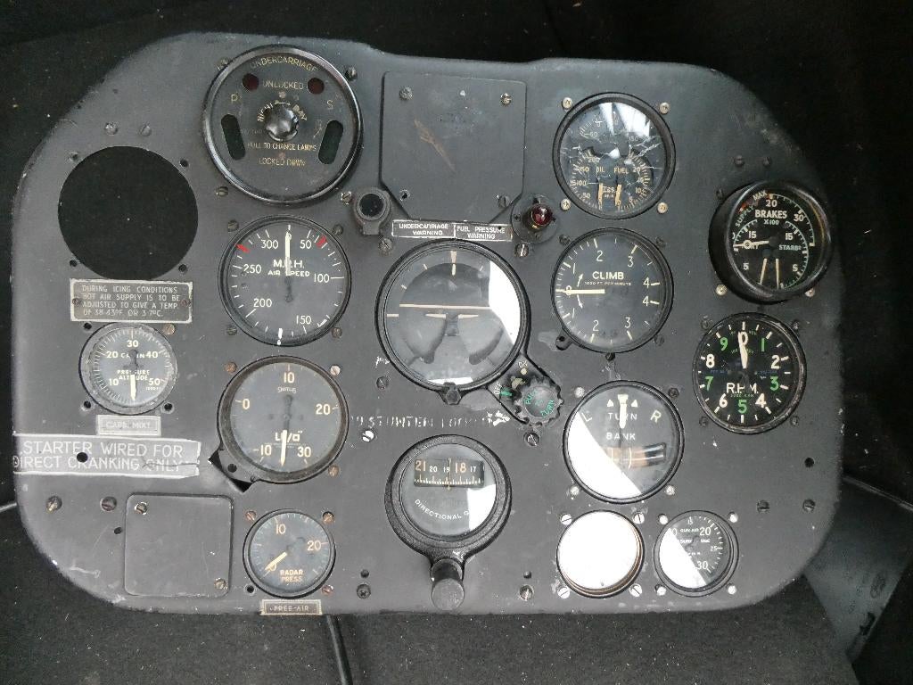 Cockpit dashboard Harvard II, Ophalen, Luchtmacht, Engeland, Overige typen
