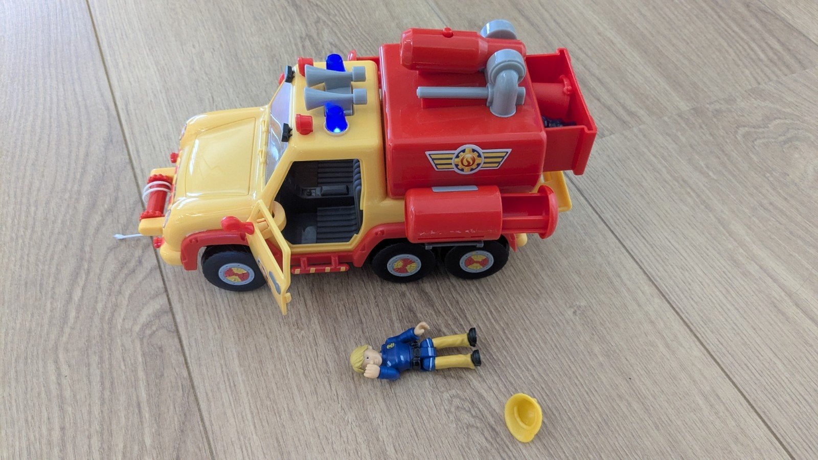 Brandweerman Sam Jupiter brandweerwagen met figuur, Ophalen of Verzenden, Gebruikt