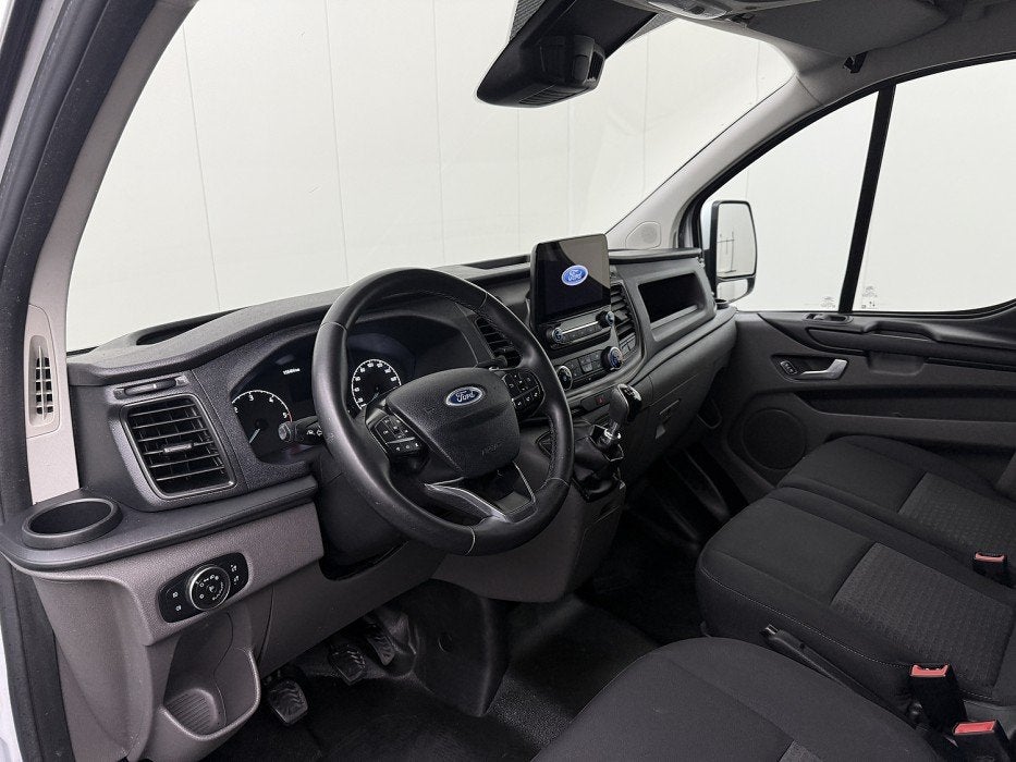 Ford Transit Custom 2.0TDCi 130PK Imperiaal | Multimedia | C, Voorwielaandrijving, Stof, Gebruikt, 4 cilinders