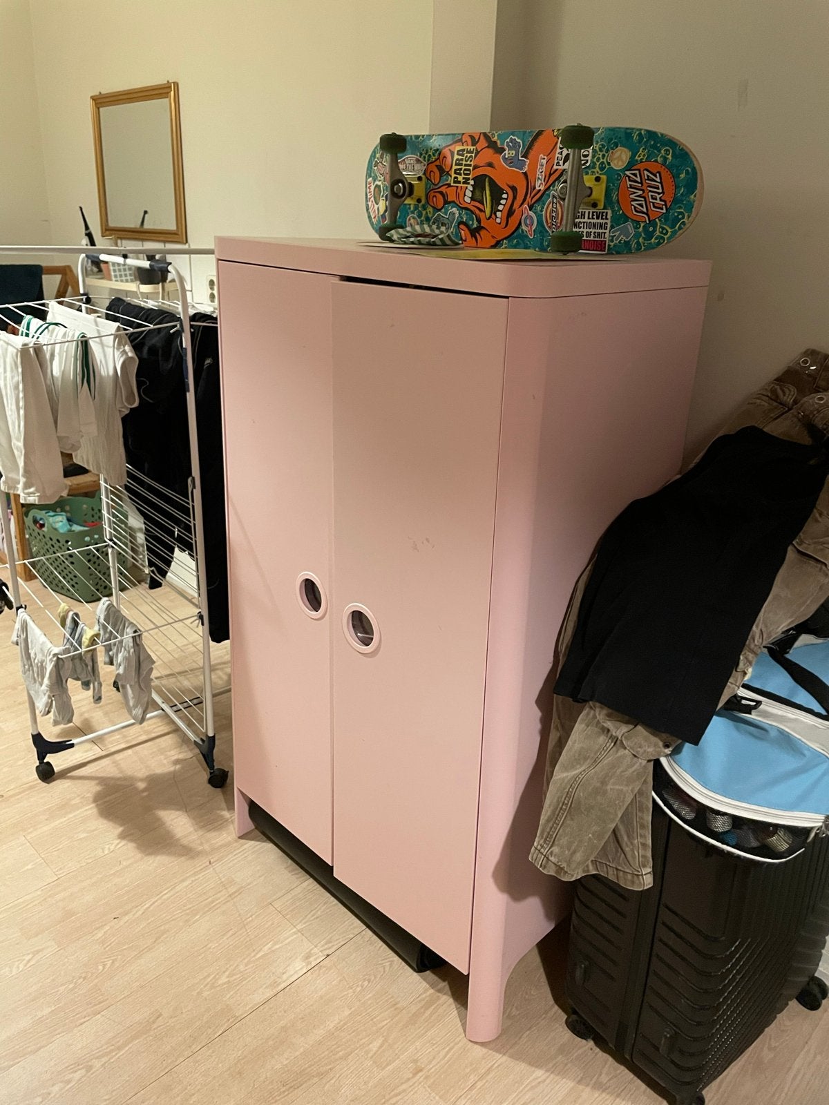 Roze kledingkast met planken en hangruimte, Ophalen, Gebruikt, 50 tot 100 cm, 150 tot 200 cm