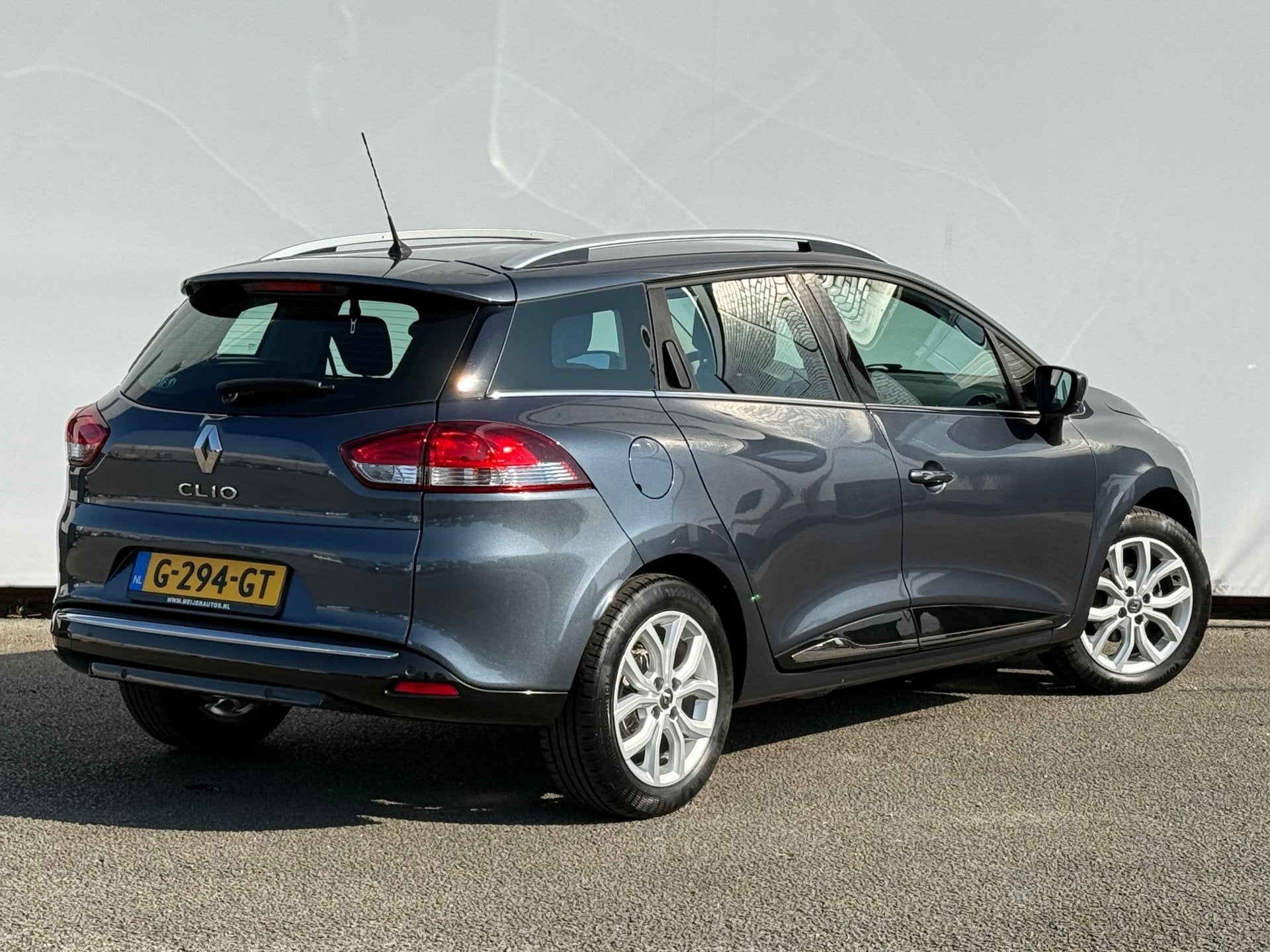Renault Clio Estate 0.9 TCe Intens Dakrails | Sportvelgen |, 898 cc, Gebruikt, Euro 6, 1098 kg