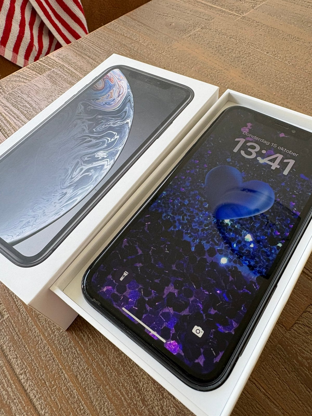 Iphone XR 64 gb zwart in doosje, Ophalen of Verzenden, Zo goed als nieuw, Zwart, 64 GB