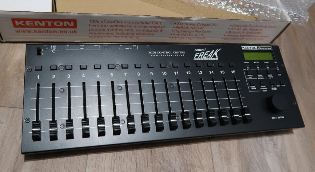 Kenton Control Freak Studio, Ophalen of Verzenden, Zo goed als nieuw