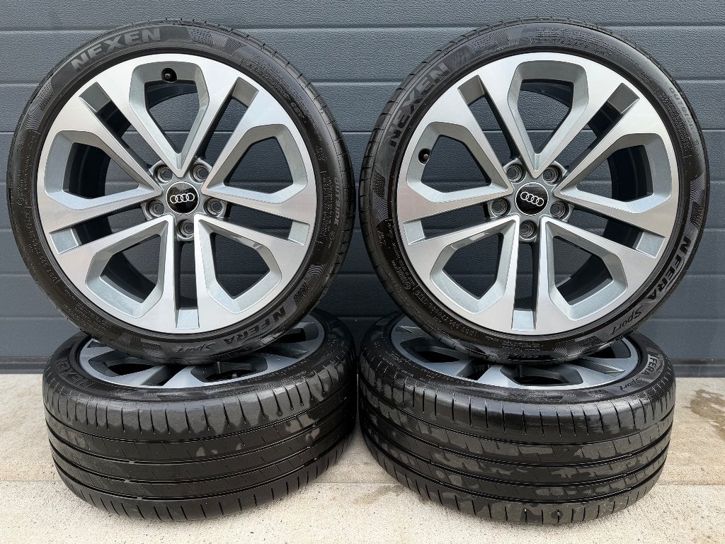DEMOSET 18” Audi A3 S-Line velgen + zomerbanden, Auto-onderdelen, Banden en Velgen, 18 inch, Gebruikt, Velg(en), Ophalen of Verzenden