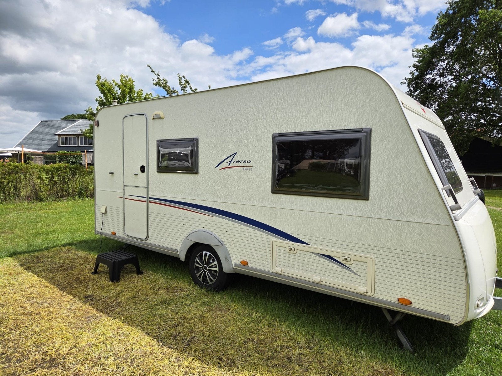 Burstner Averso 450ts met Unico Genua voortent, Caravans en Kamperen, Caravans, Rondzit, Frans bed, Particulier, Bürstner