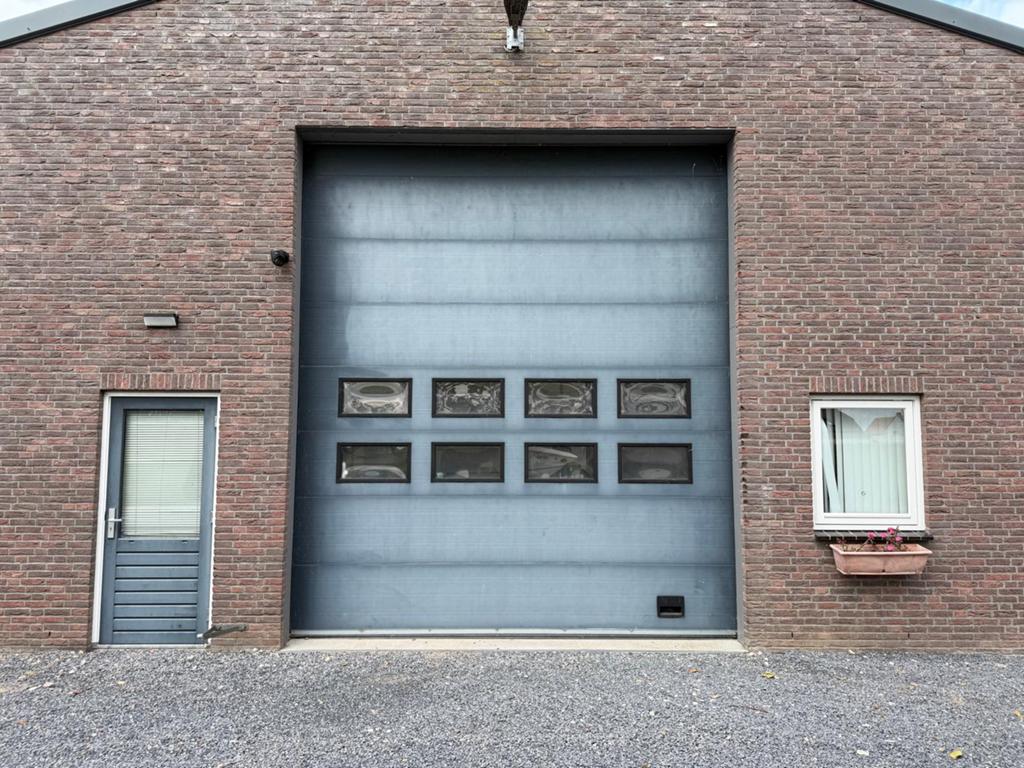 Electrische Roldeur garagedeur, Doe-het-zelf en Verbouw, Deuren en Horren, Ophalen, Garagedeur, Zo goed als nieuw, 120 cm of meer