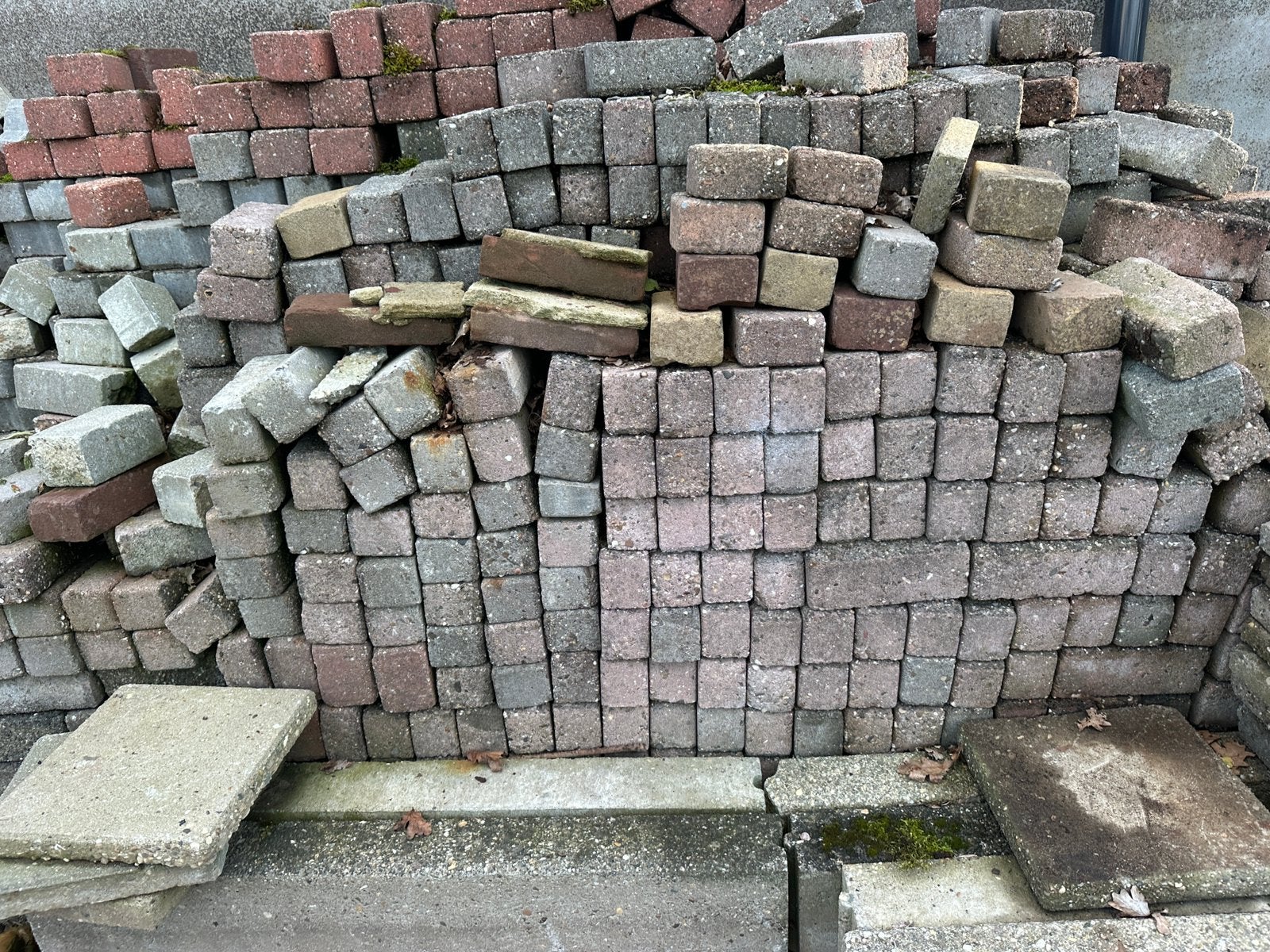Partij klinkers waaltjes en koppelstones, Tuin en Terras, Tegels en Klinkers, Ophalen, Gebruikt, Klinkers, 5 tot 10 m²