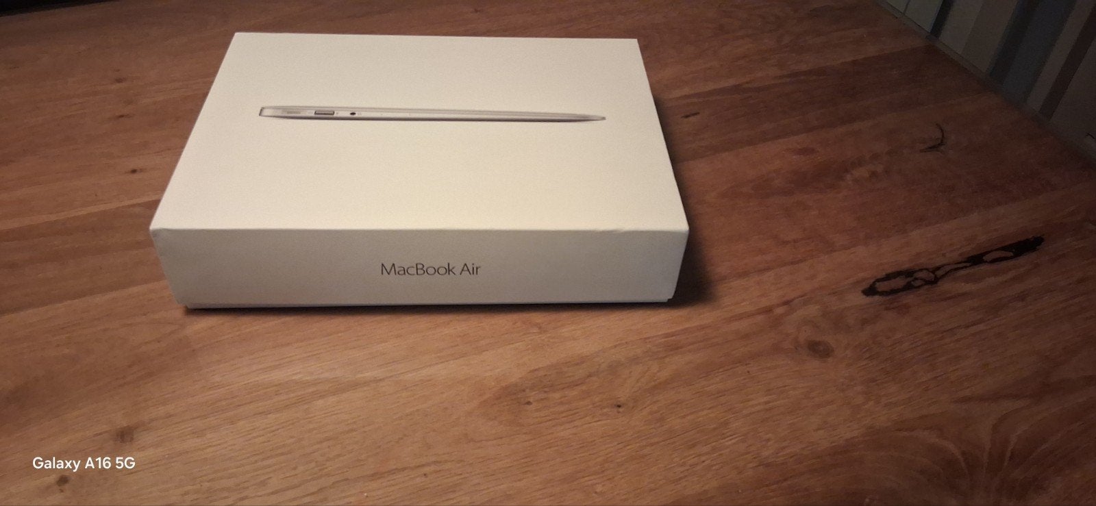 macbook air IOS 13 inch, Computers en Software, Ophalen, 13 inch, Minder dan 2 Ghz, Nieuw