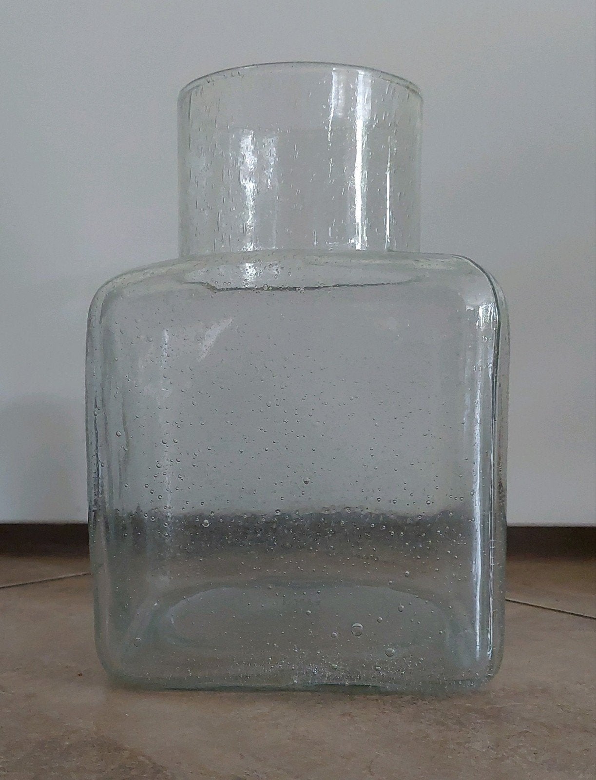 Urban Nature Culture vaas van gerecycled glas, Ophalen of Verzenden, Zo goed als nieuw, Overige kleuren, Glas