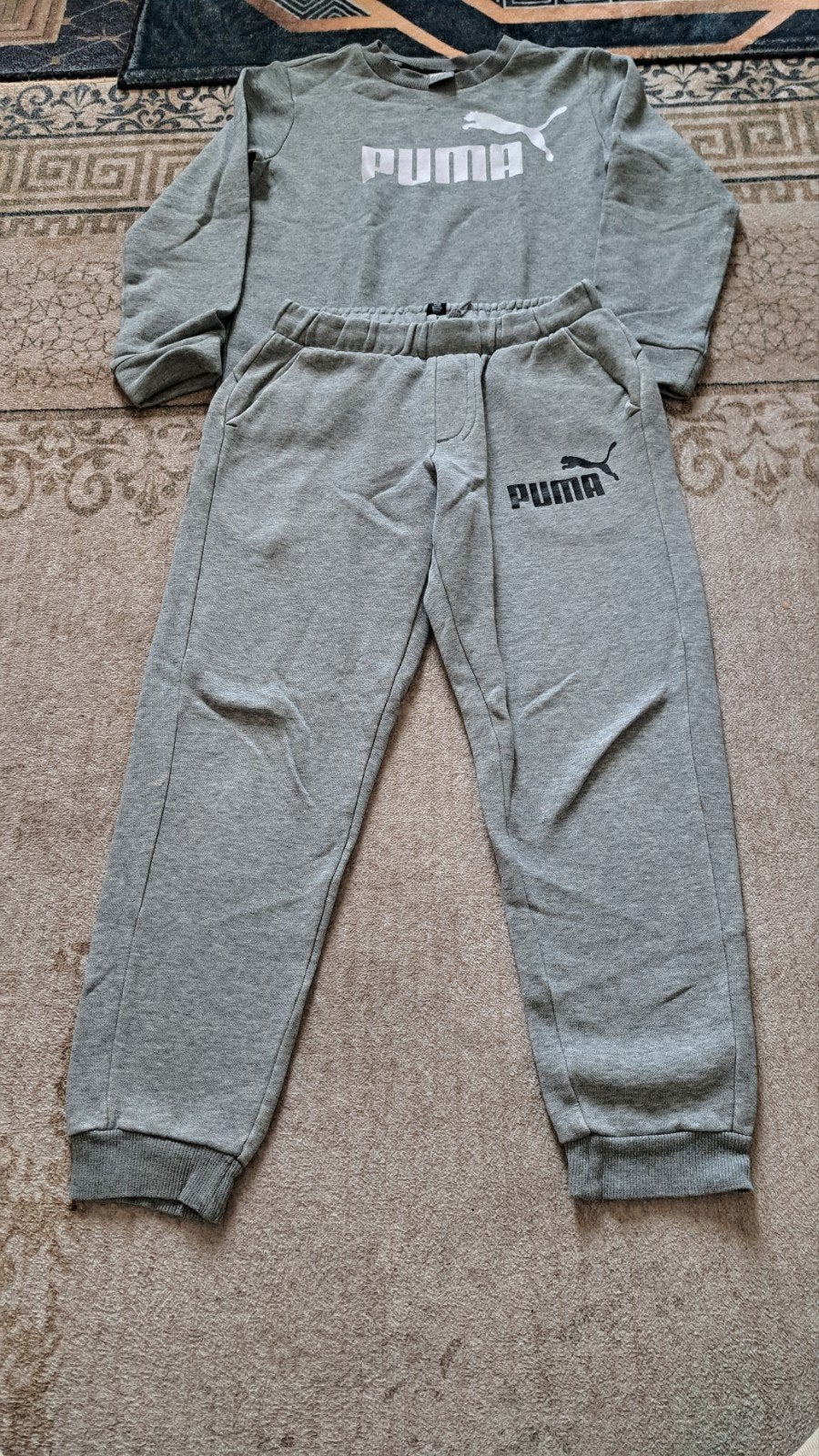 Puma set voor kinderen - Grijs trainingspak, Verzenden, Zo goed als nieuw, Puma, Jongen of Meisje