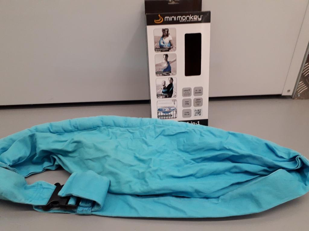 Minimonkey baby sling 4 in 1, Kinderen en Baby's, Babydragers en Draagdoeken, Overige merken, Gebruikt, Ophalen of Verzenden, Buik