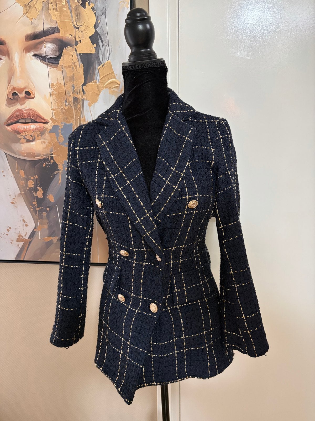 Stijlvol Jasje Maat S - Donkerblauw met Gouden Details, Kleding | Dames, Jasjes, Kostuums en Pakken, Blauw, Ophalen of Verzenden