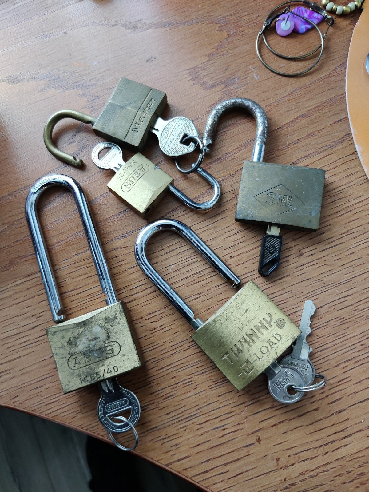 Set van 5 hangsloten met sleutels, Ophalen of Verzenden, Gebruikt, Koper of Messing, Slot