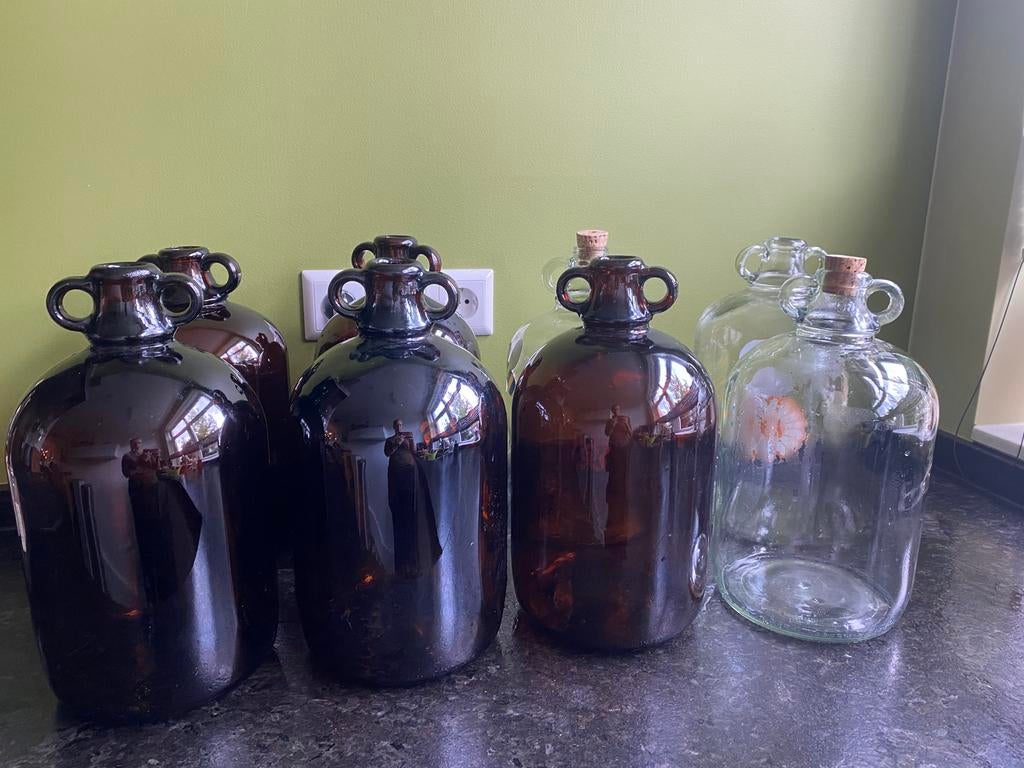 Vintage flessen - decoratie of wijn maken, Antiek en Kunst, Ophalen