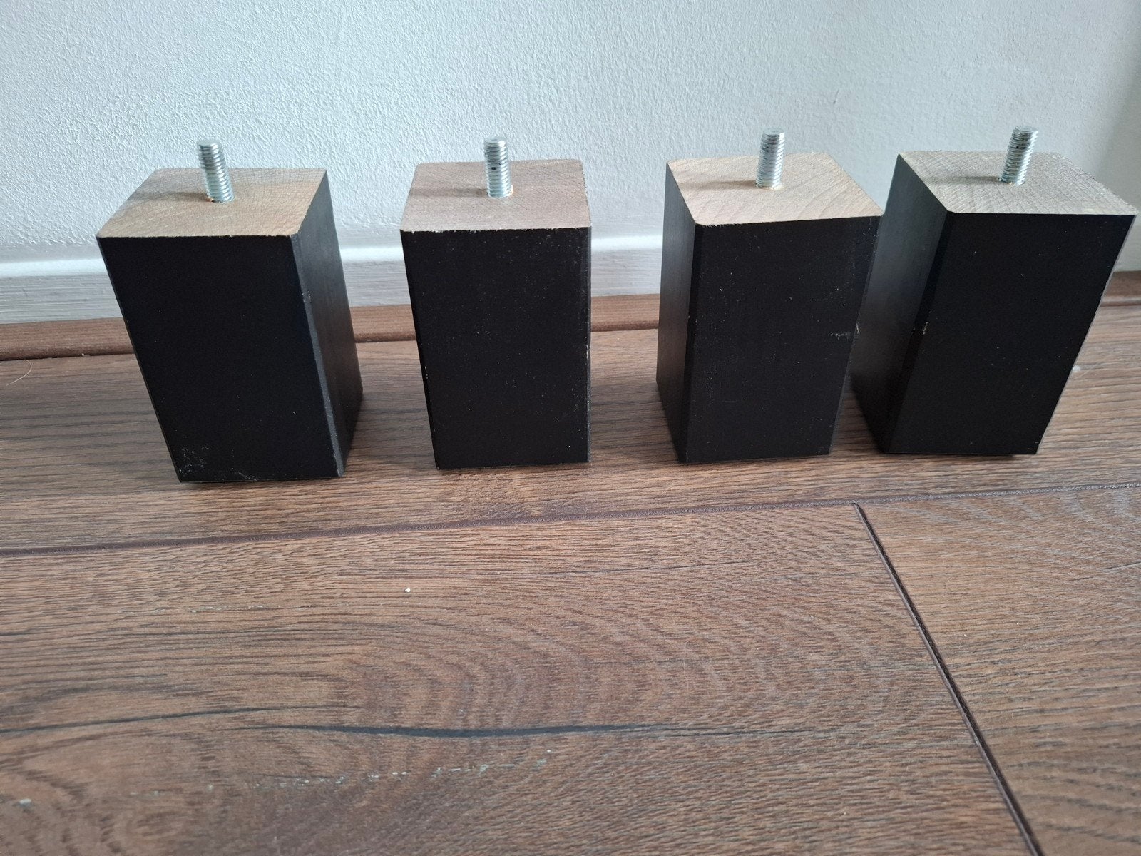 Set van 4 bedpoten / bankpoten, zwart, 10 cm hoog, Ophalen, Gebruikt, Zwart, Overige maten