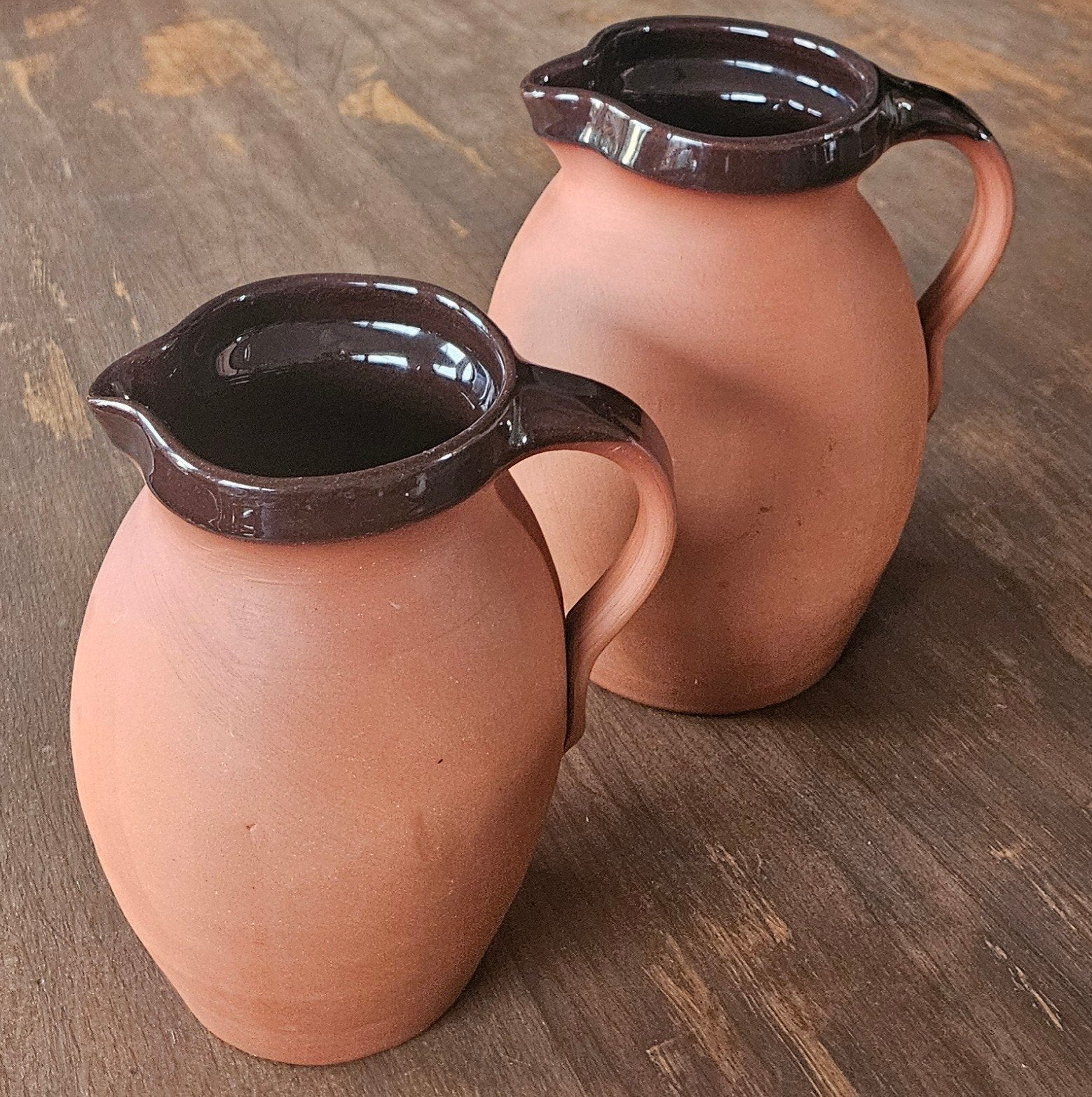 2 Royal Barum ware terracotta kannen, Ophalen of Verzenden