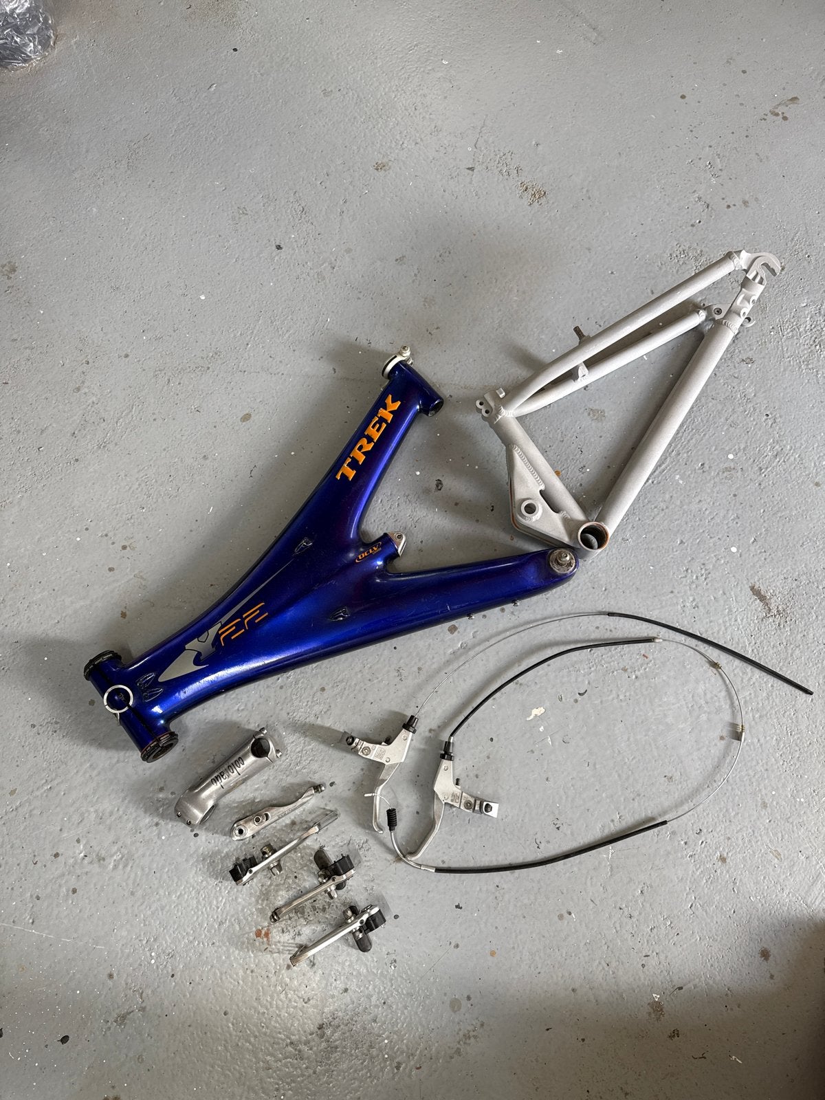 Trek Fietsframe met onderdelen - Blauw/Grijs, Ophalen, Frame, Gebruikt, Aluminium