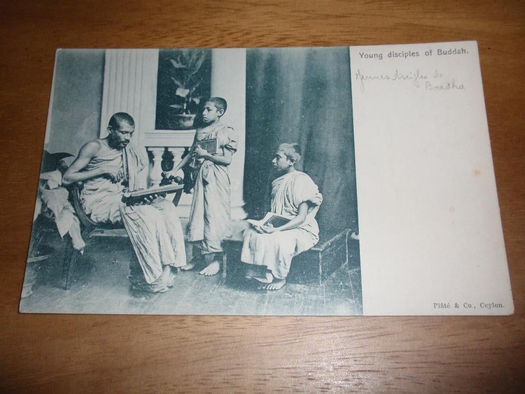 Jonge Volgelingen van Buddah Religie Boeddhisme, Verzenden, Voor 1920, Ongelopen, Politiek en Historie