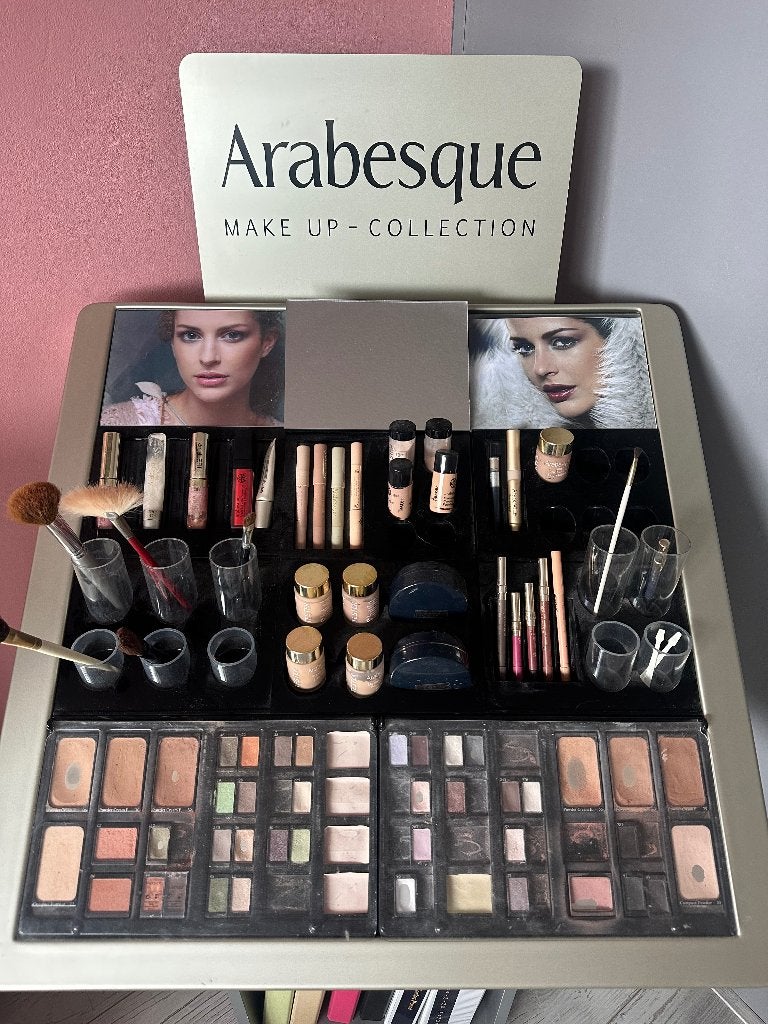 Make-Up Meubel incl testers, Ophalen of Verzenden, Zo goed als nieuw, 50 tot 100 cm, Minder dan 100 cm
