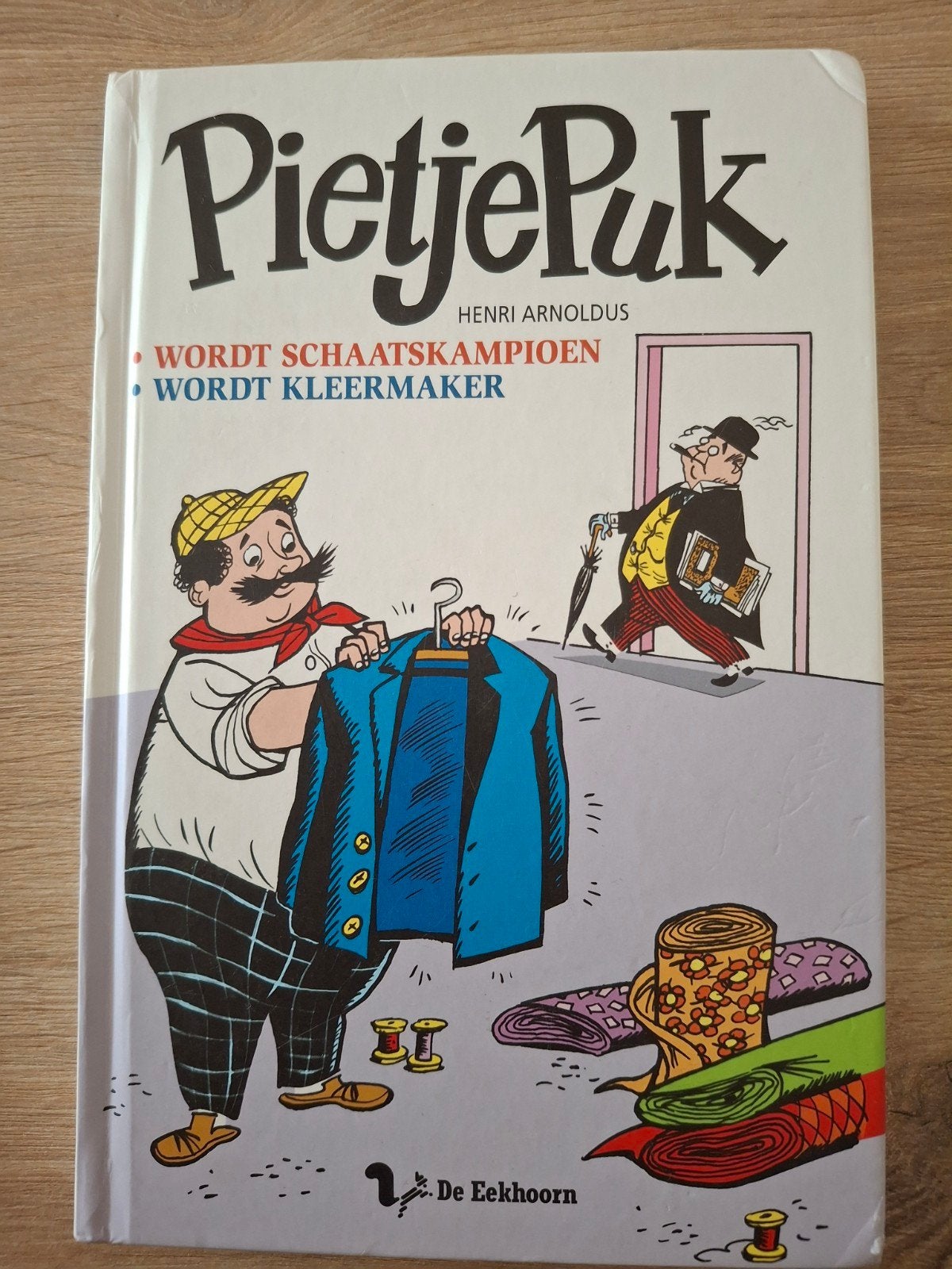 Omnibus Pietje Puk: Wordt Schaatskampioen & Kleermaker, Ophalen of Verzenden, Gelezen, Henri Arnoldus, Fictie algemeen