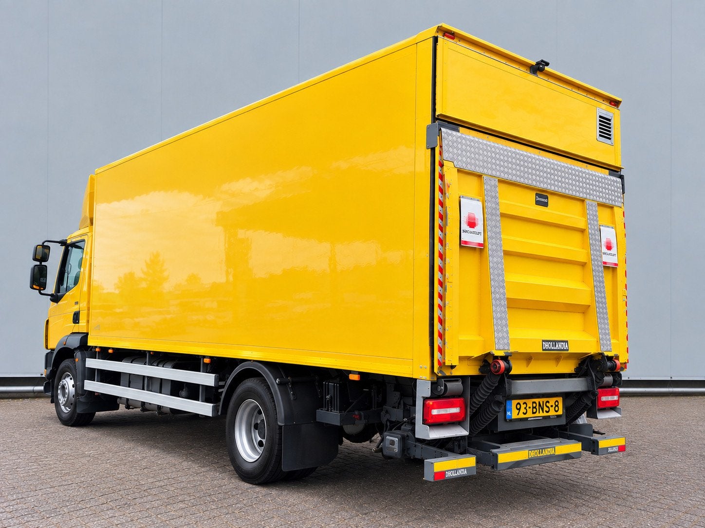 DAF CF EMOSS 1420 200kWh Elektrisch Laadbak + laadklep Airco, Auto's, Vrachtwagens, 2 stoelen, DAF, Te koop, BTW verrekenbaar