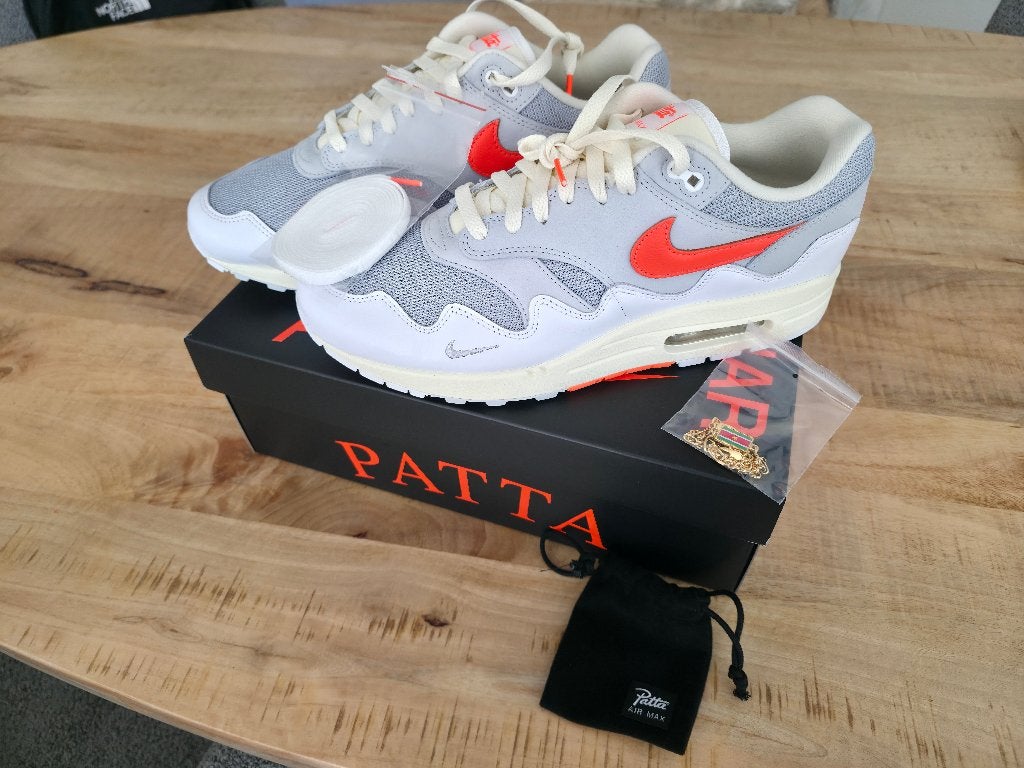Nike Air Max 1 x Patta Wave White & Hyper Crimson EU 45, Wit, Nike, Nieuw, Ophalen of Verzenden