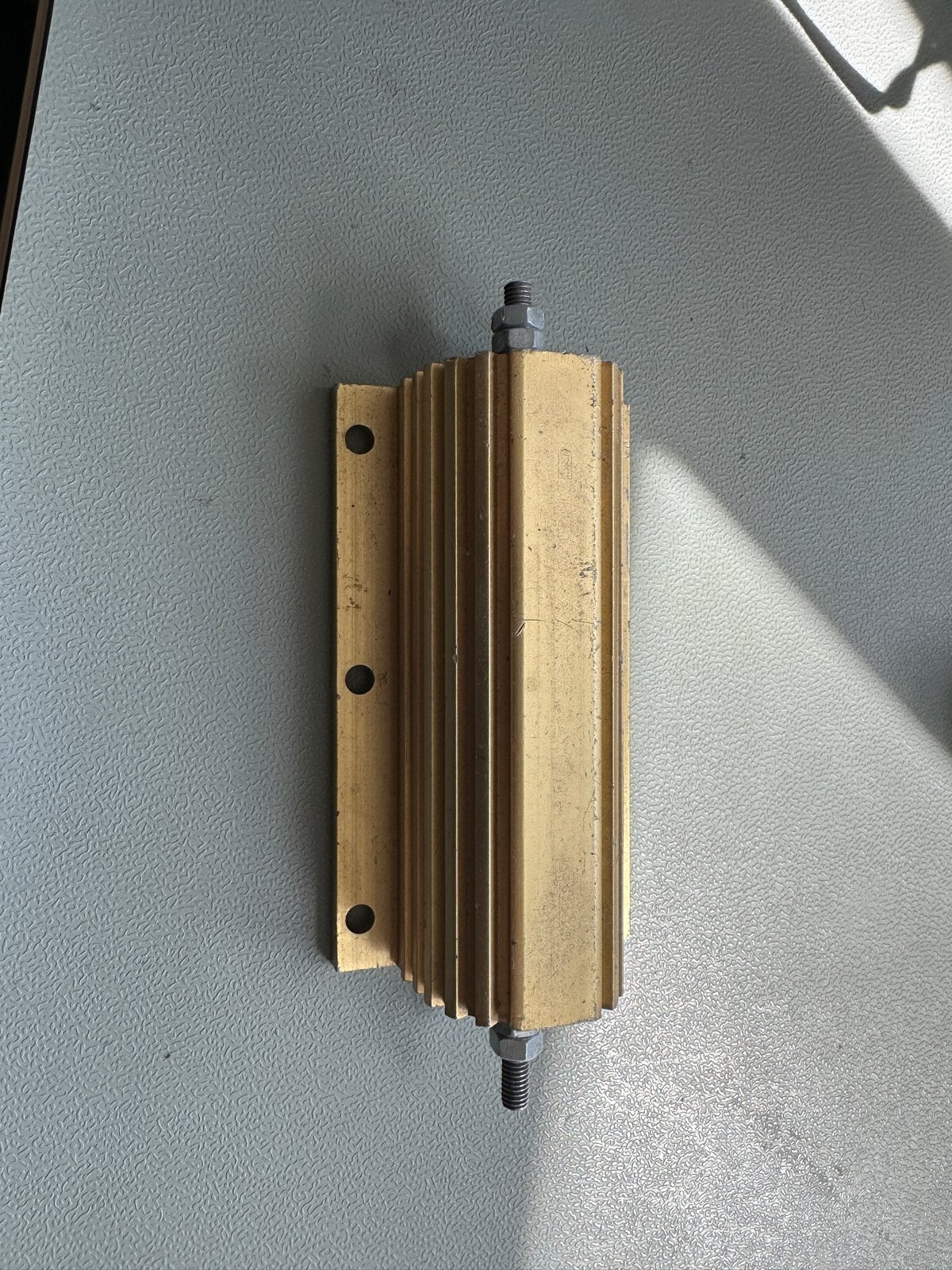 Power weerstand 10 ohm - Hoog vermogen weerstand, Hobby en Vrije tijd, Elektronica-componenten, Ophalen of Verzenden, Gebruikt