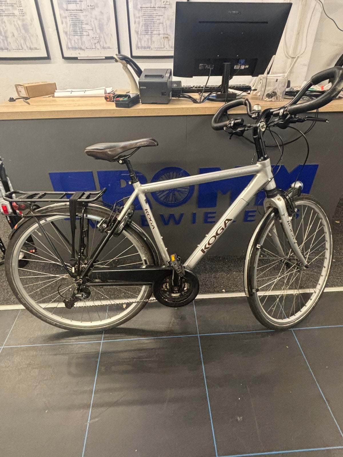 Koga confidence touring fiets, Ophalen, 28 inch, Velgrem, Koga Miyata