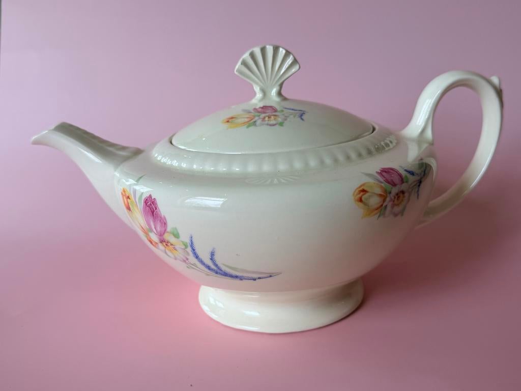 Vintage Mosa Maastricht Theepot met Tulpendecor (1940-1950), Ophalen of Verzenden
