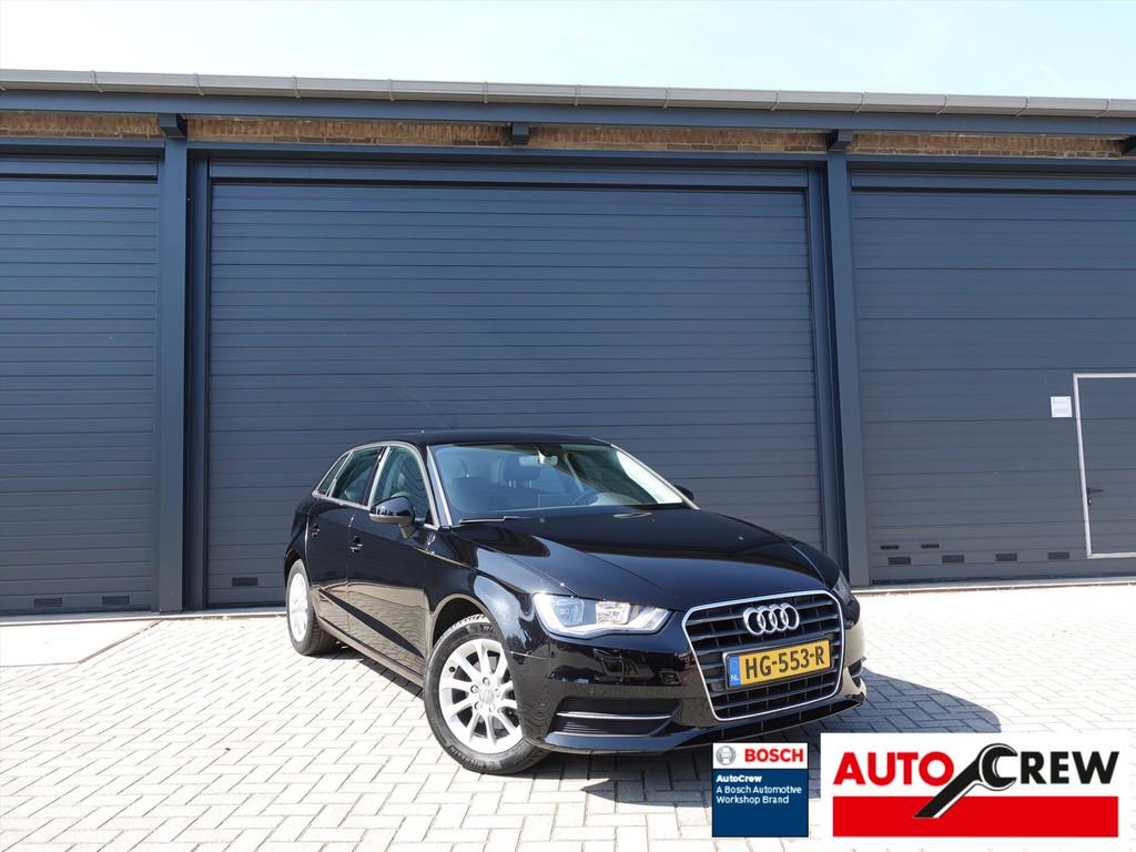 AUDI A3 1.2 TFSI 110pk Pro Line PDC/STOELVERWARMING/CRUISE/N, Stof, Gebruikt, Euro 6, 4 cilinders