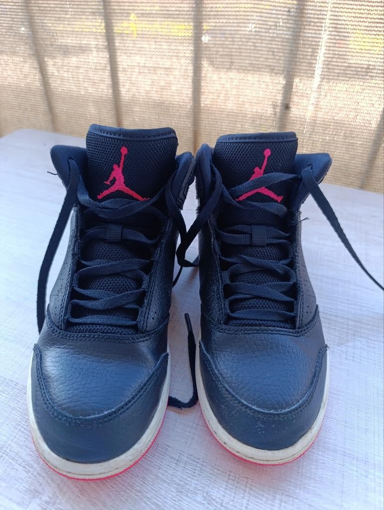 Jordan schoenen maat 32, Ophalen, Gebruikt, Schoenen